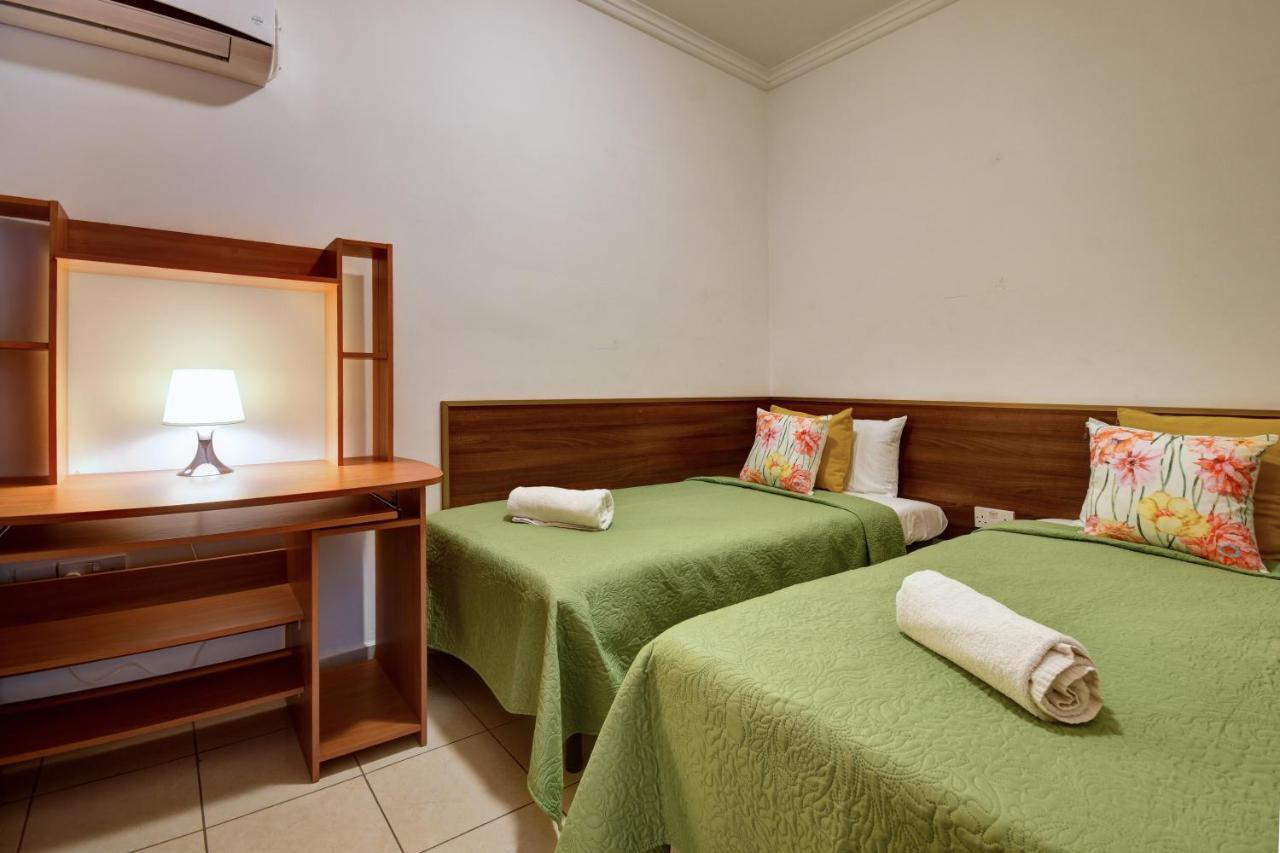 Morina Court - St Julians Seaside Bliss Apartments And Penthouse By Shortletsmalta Saint Julian's 外观 照片